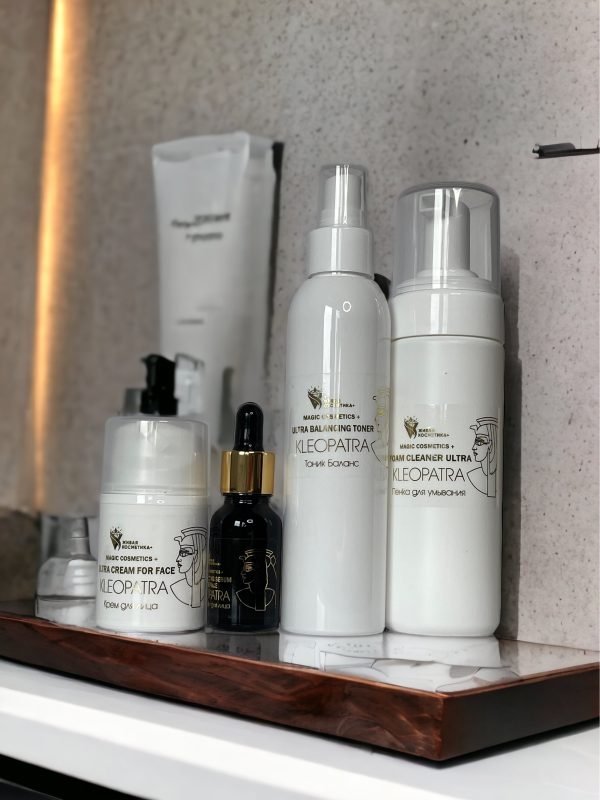 KLEOPATRA Золото 24К Набор ухода за лицом